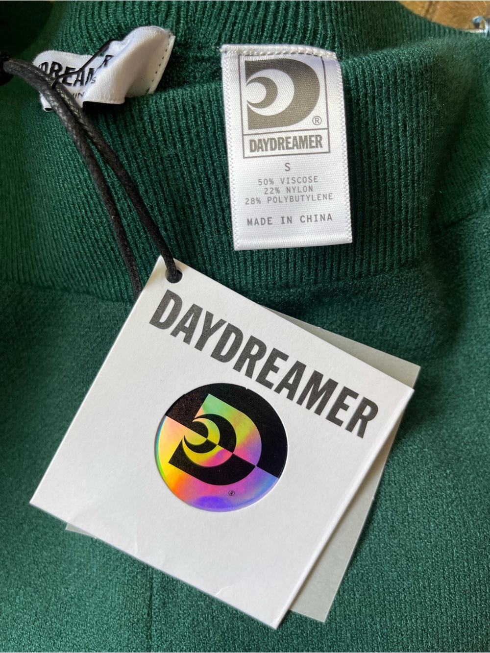Daydreamer flare knit pintuck pants in dark green color. New - Picture 6 of 6